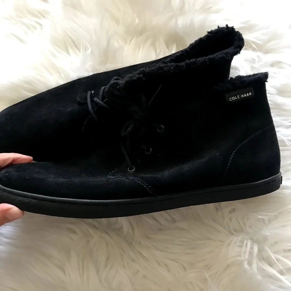 Cole Haan  Black Suede Faux Fur Lined Chukka Ankle Boots Lace Up C20842 Size 10